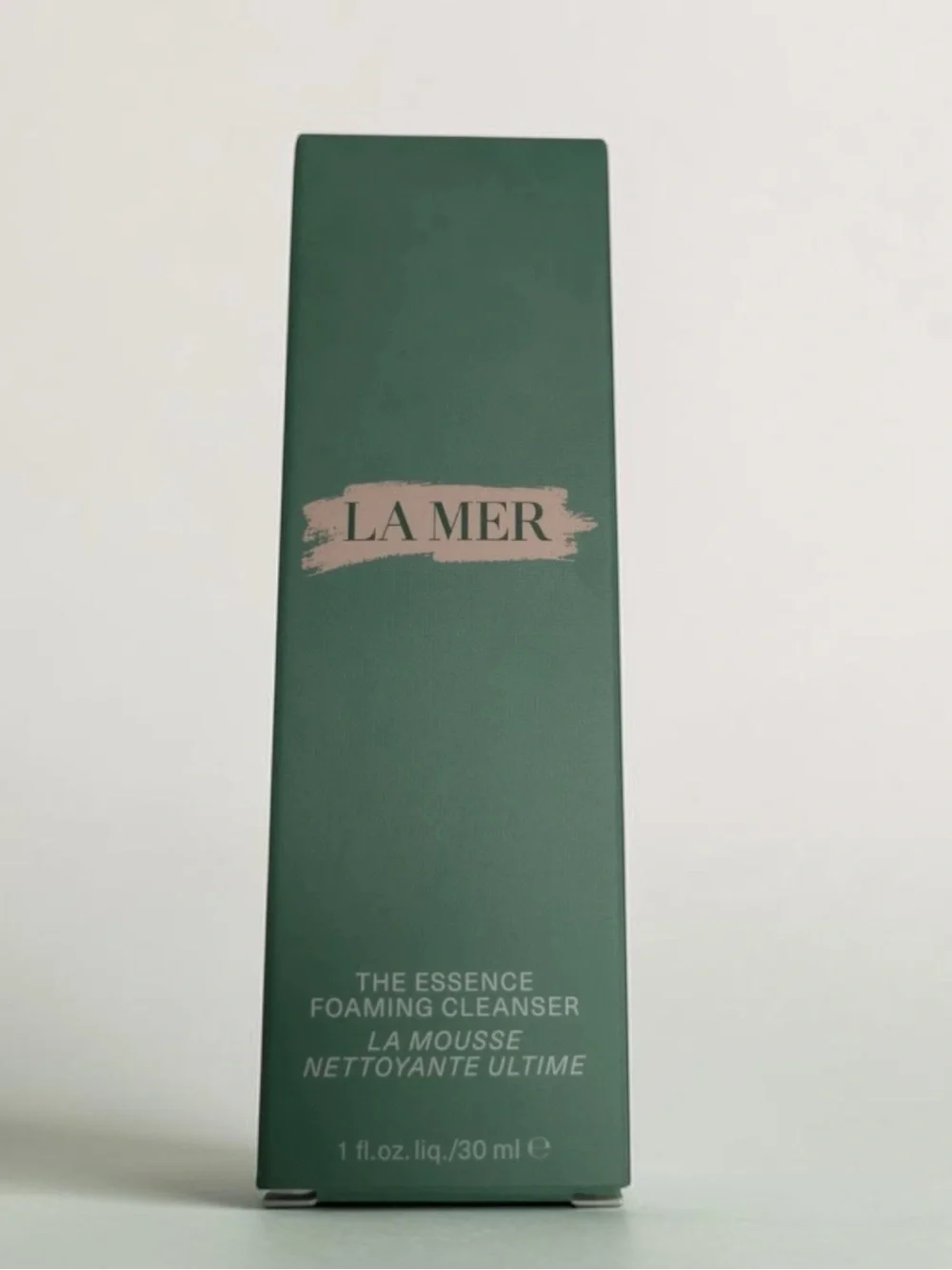 La Mer The Essence Foaming Cleanser 1.0 oz / 30ml Brand New.   Ships next day, f